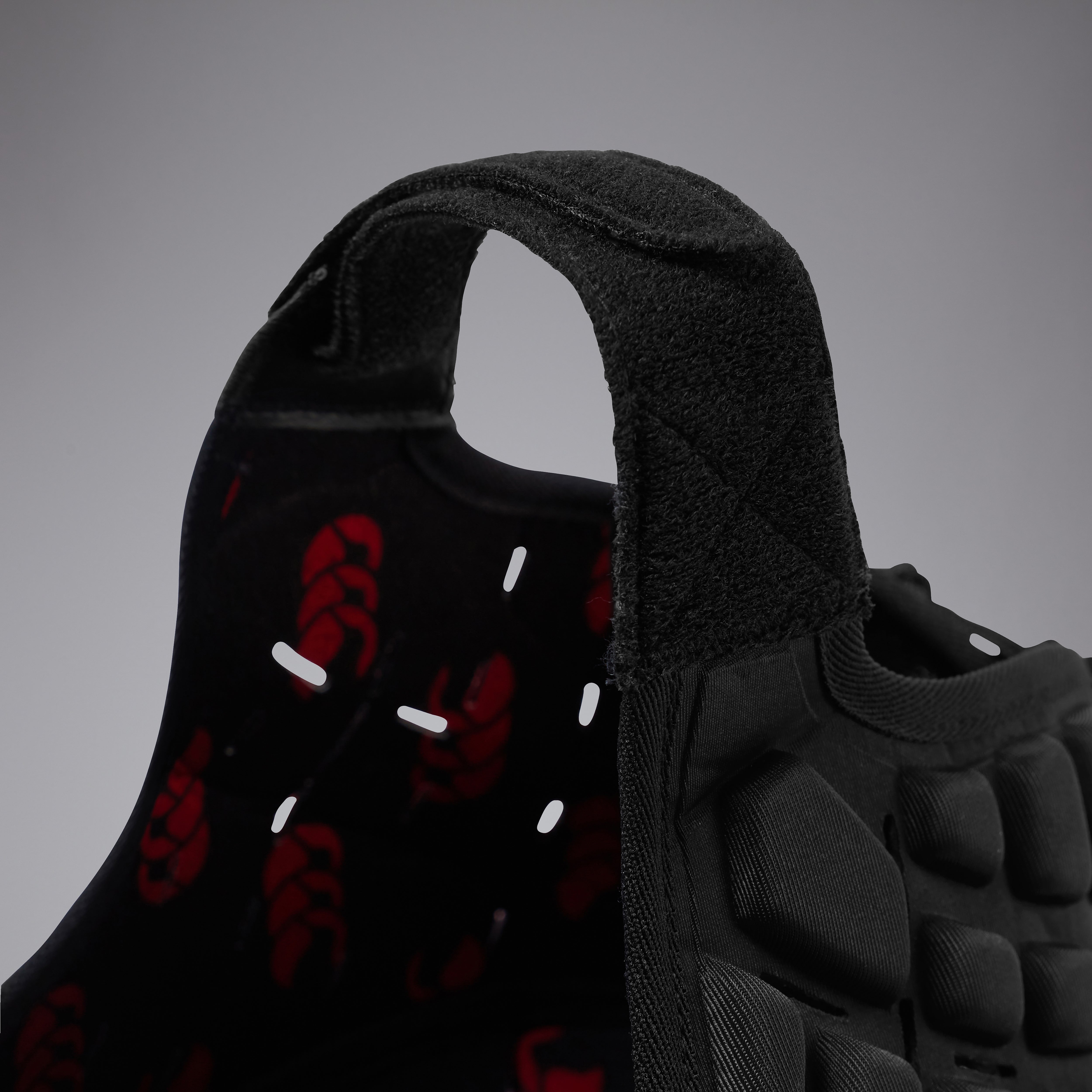 canterbury-raze-caschetto-rugby-adulto-unisex-nero-rosso image 4