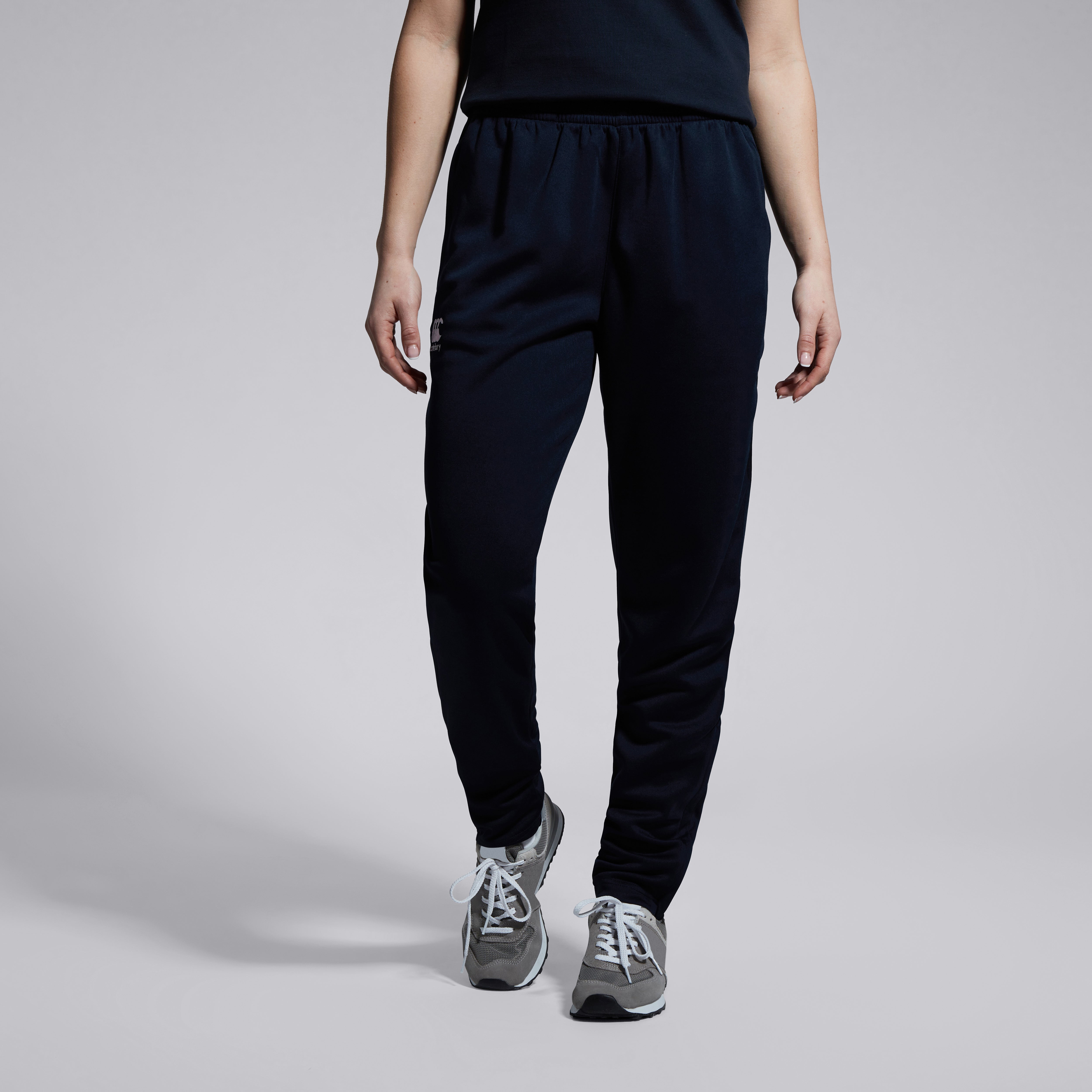 canterbury-stretch-tapered-pant-pantaloni-sportivi-donna-blu-navy image 3