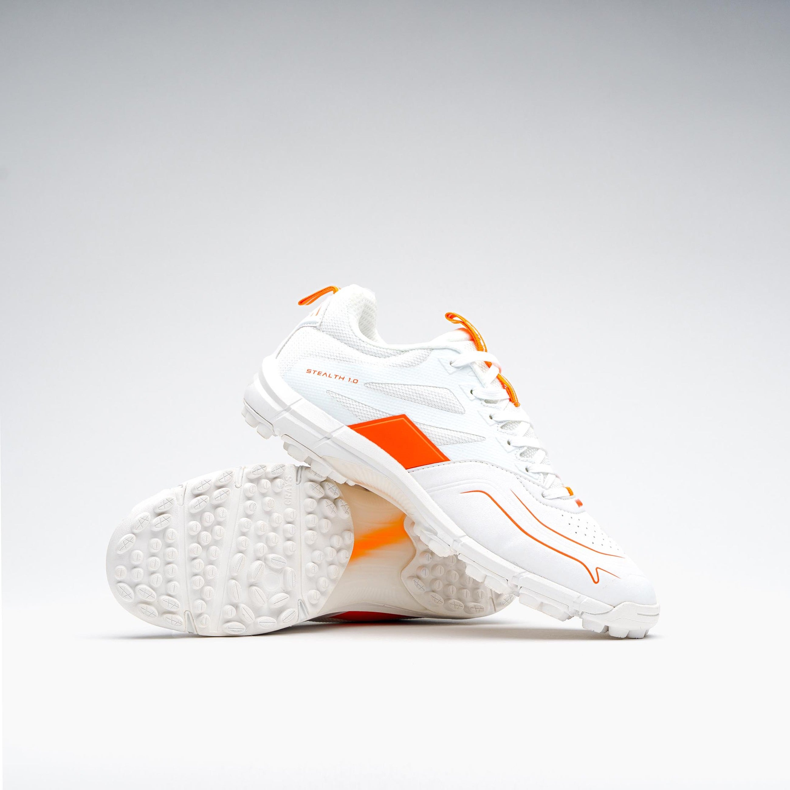 grays-stealth-scarpa-da-hockey-white image 1