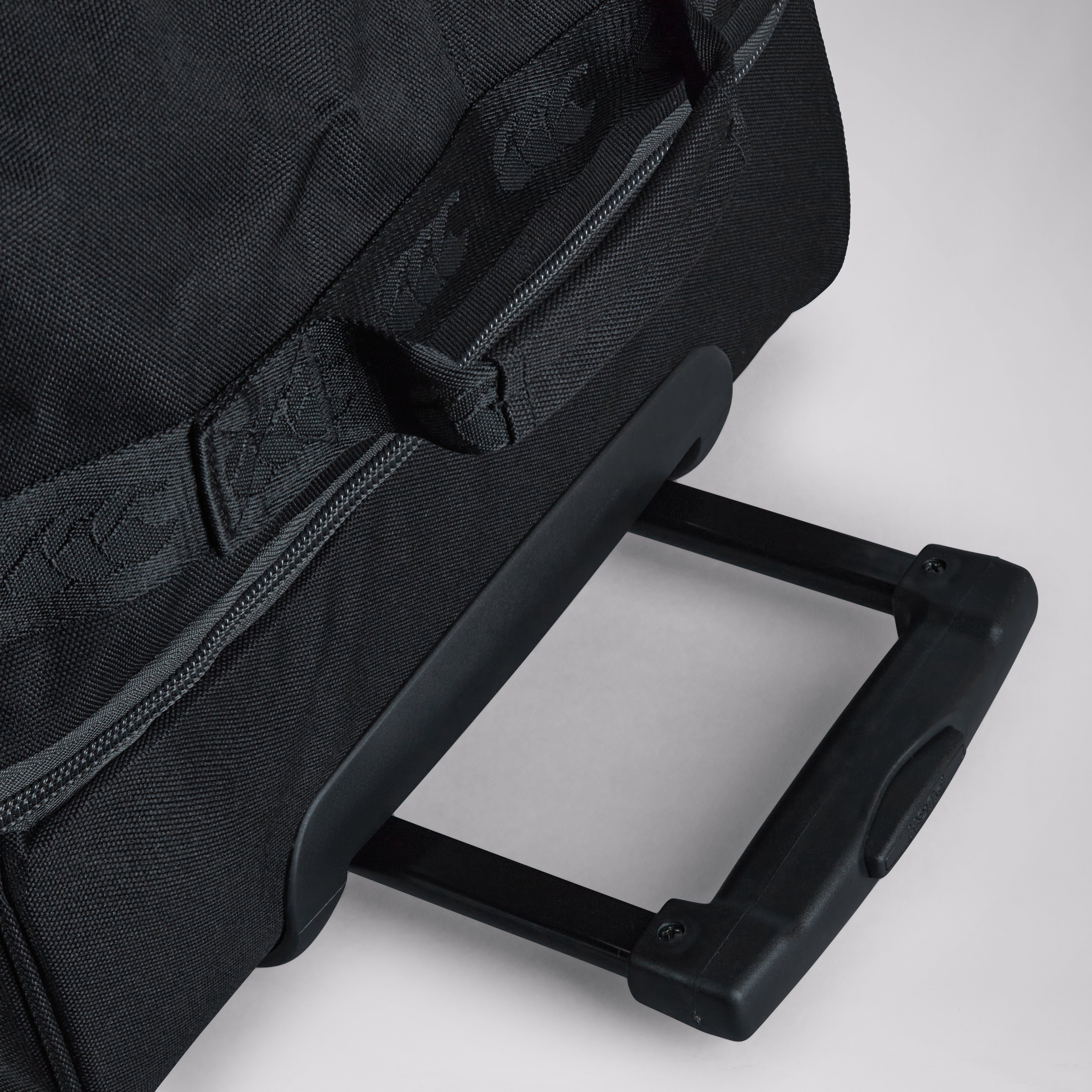 canterbury-ccc-team-wheelie-bag-borsone-con-ruote-nero image 4