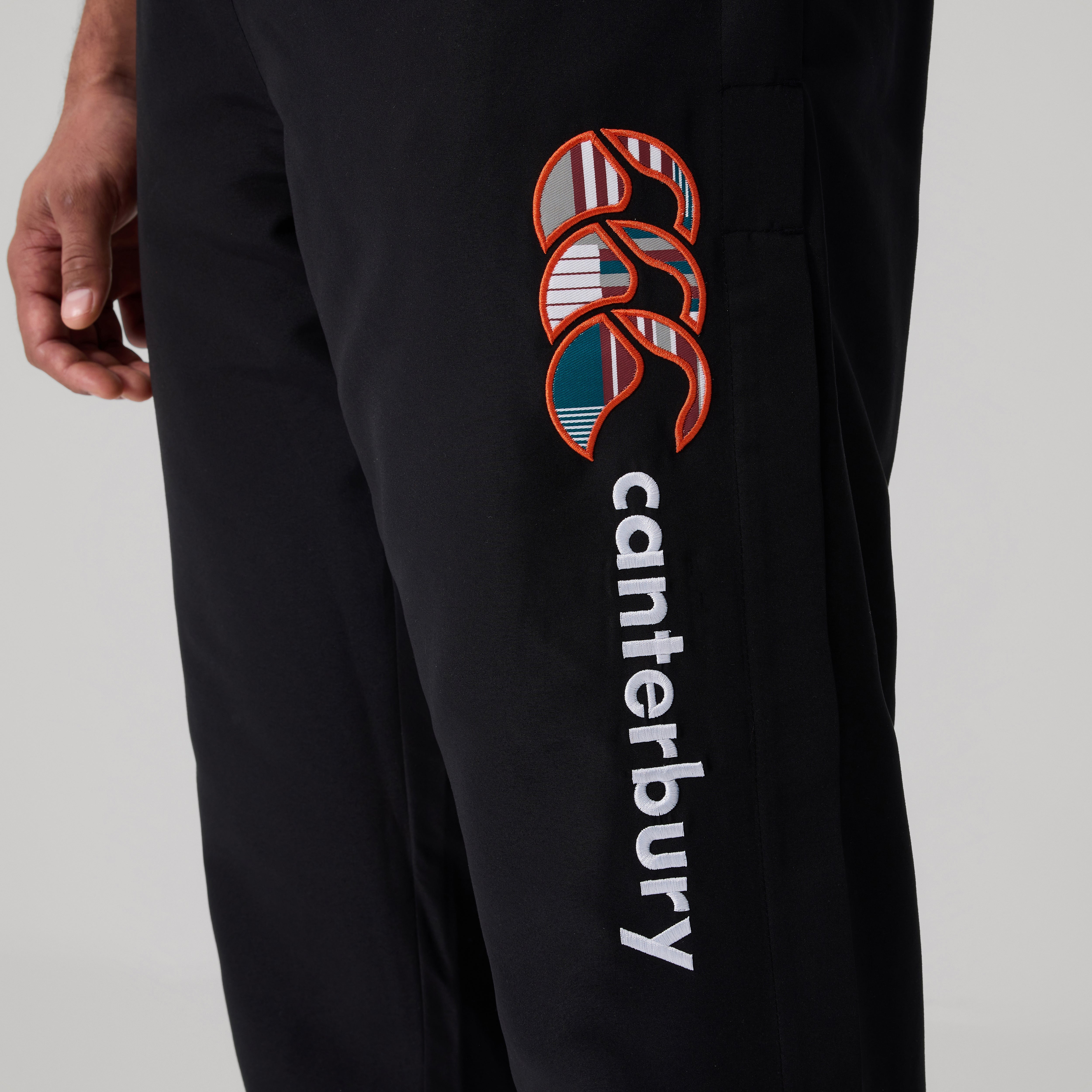 canterbury-uglies-stadium-pant-uomo-nero image 7