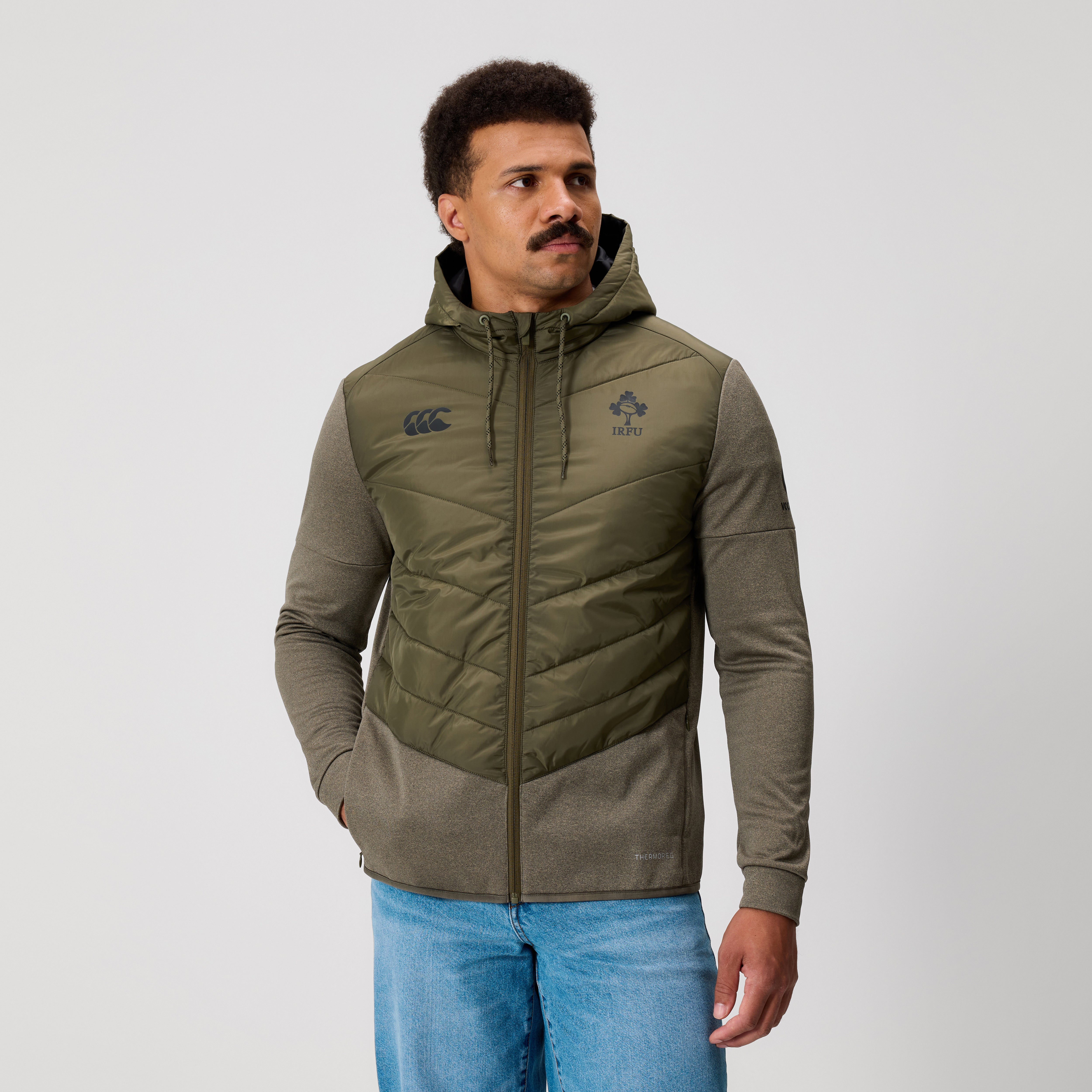 canterbury-ireland-hybrid-padded-jacket-uomo-giacca-rugby-verde image 1