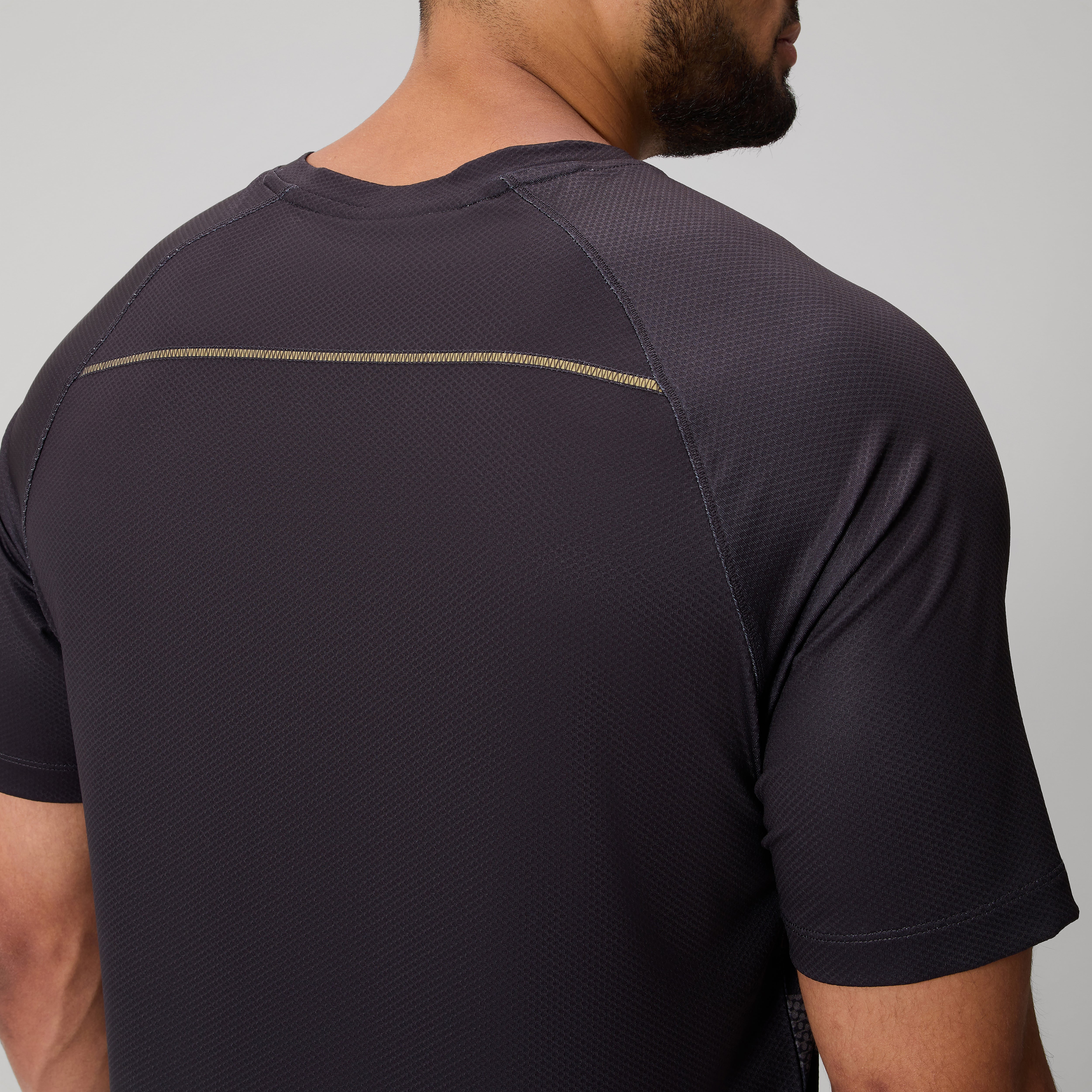canterbury-tempo-t-shirt-allenamento-uomo-nero image 8