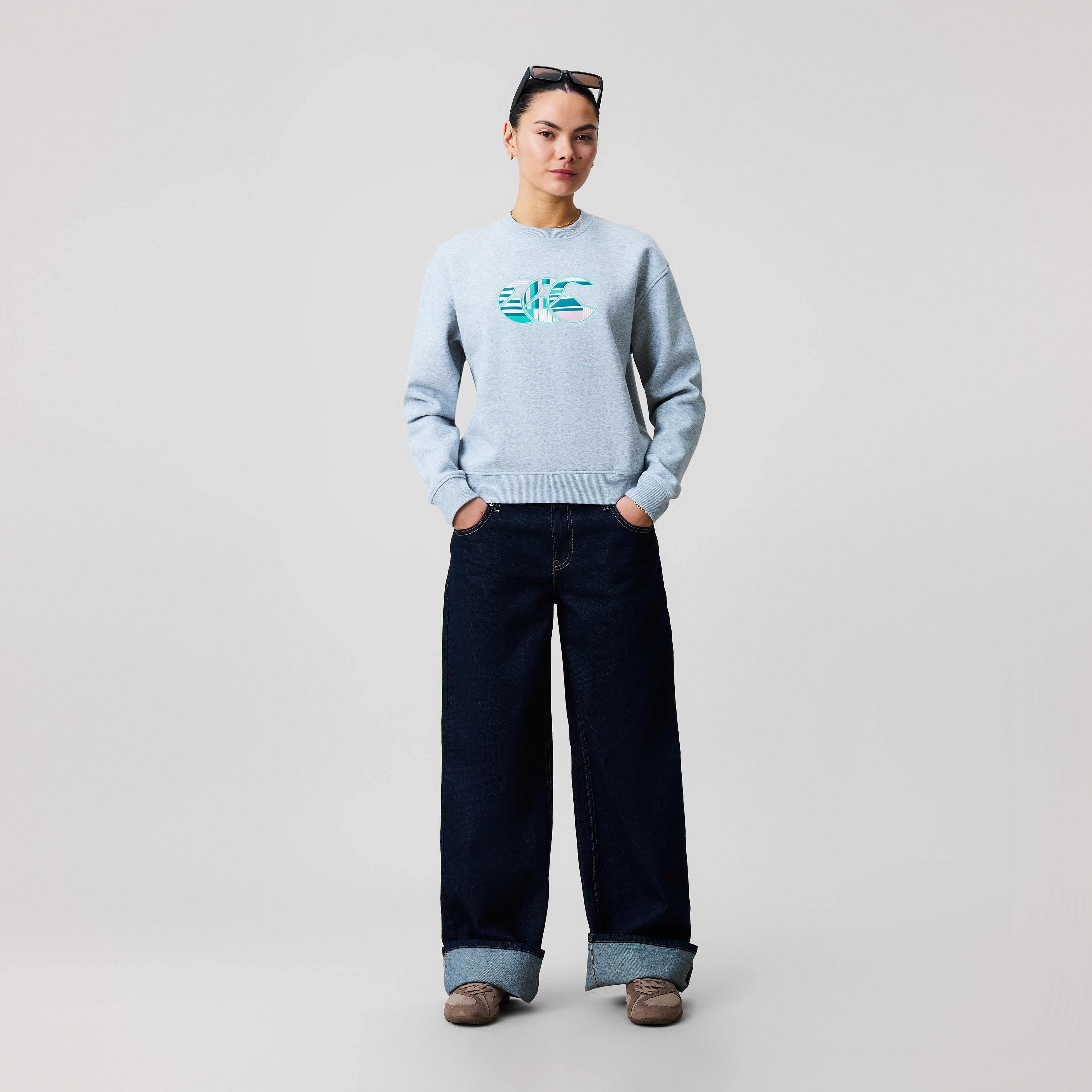 canterbury-uglies-logo-crew-felpa-donna-grigia image 2