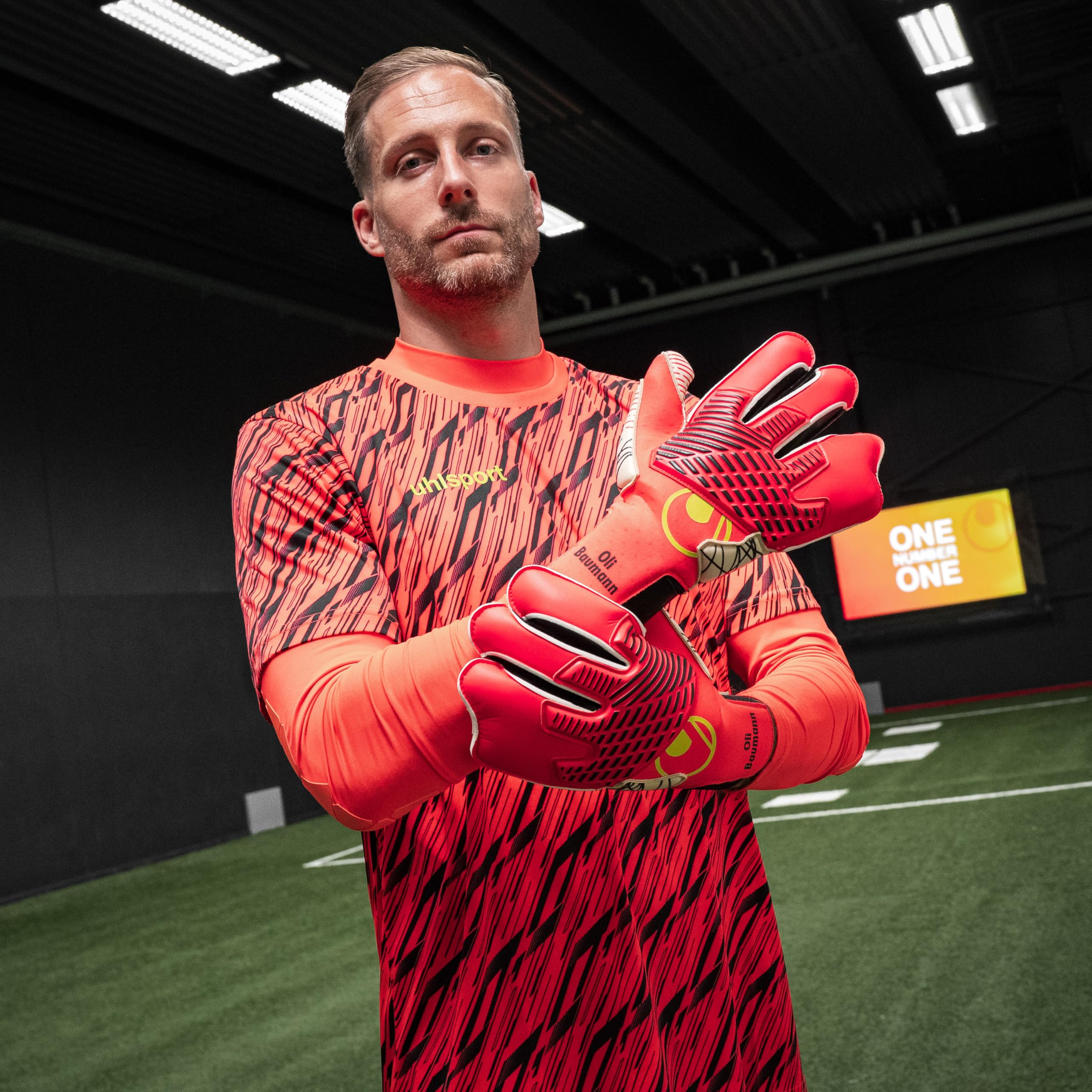 uhlsport-fm-zne-ultragrip-rc-guanti-da-portiere-calcio-professionali image 7