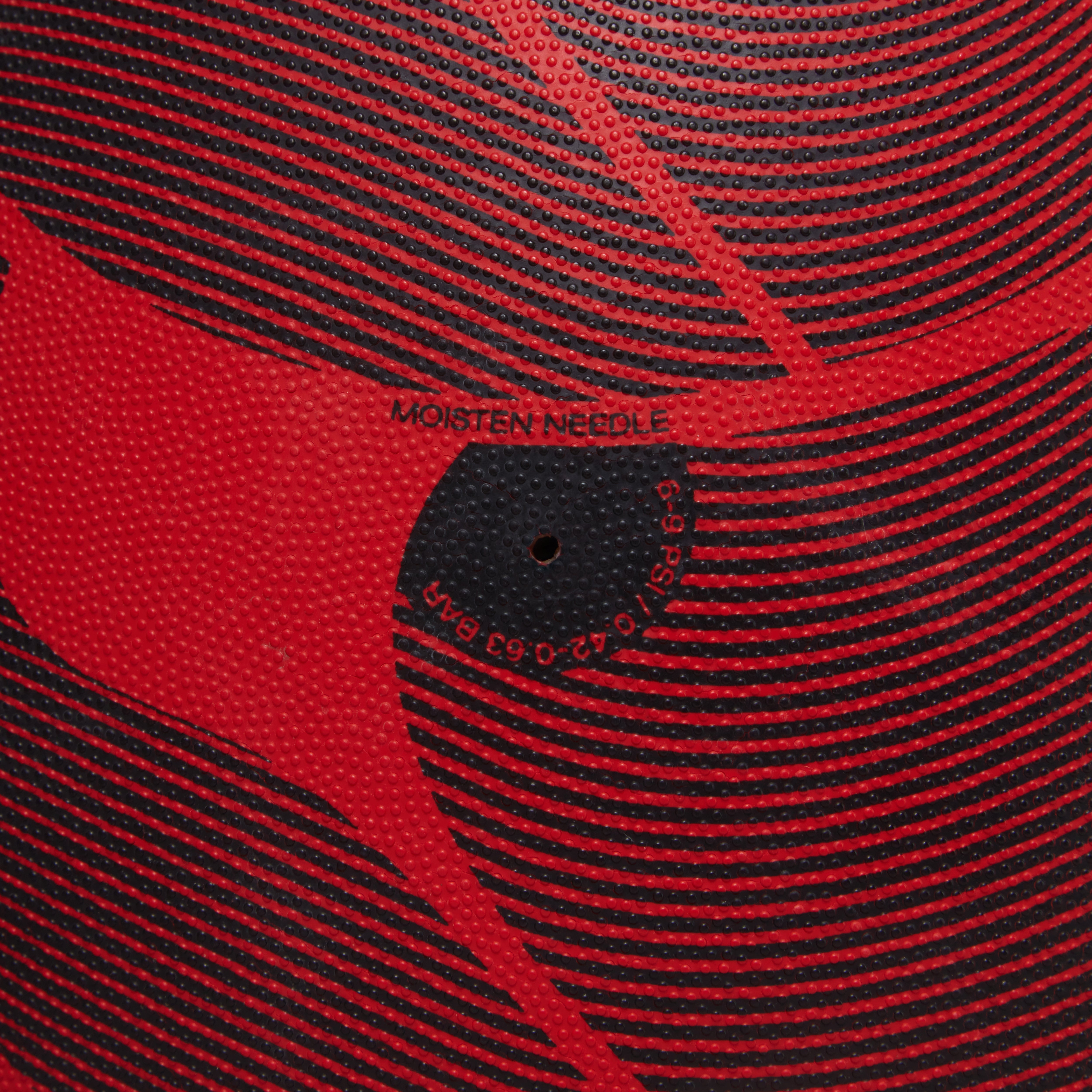 canterbury-thrillseeker-play-rugby-nero-rosso-pallone-da-rugby-allenamento image 3