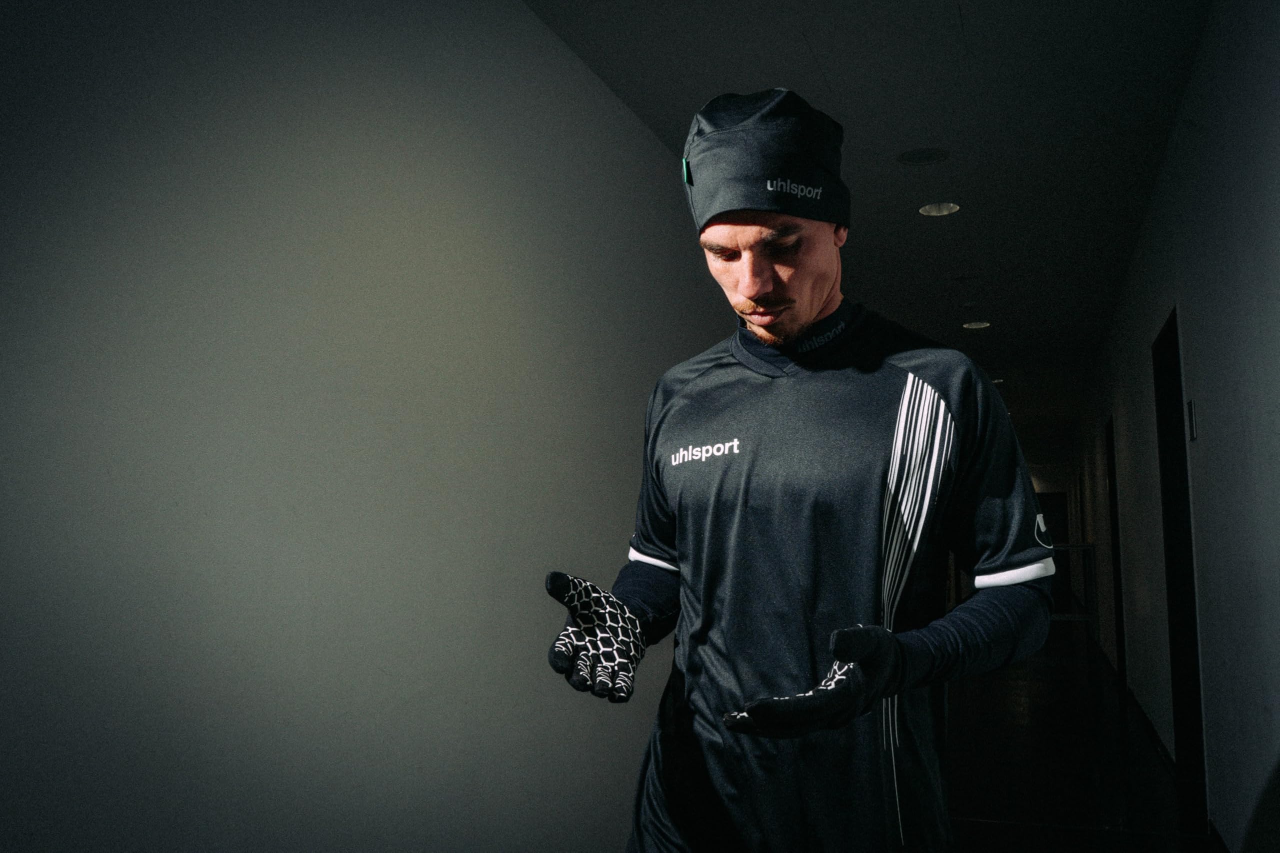 uhlsport-guanti-calcio-giocatore-di-campo-uomo-donna-bambino image 6