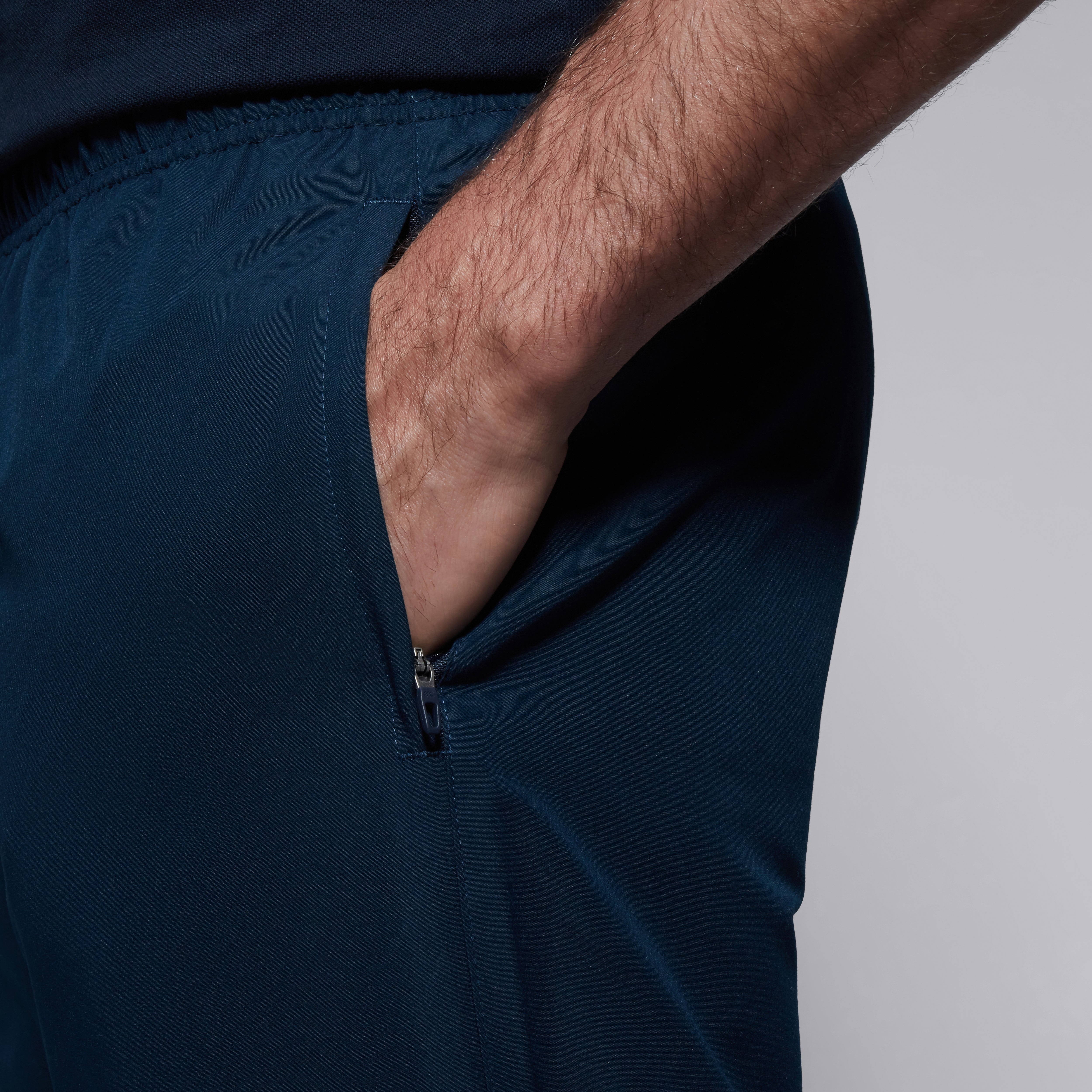 canterbury-club-pantaloni-tuta-uomo-blu-navy-con-polso-affusolato image 6