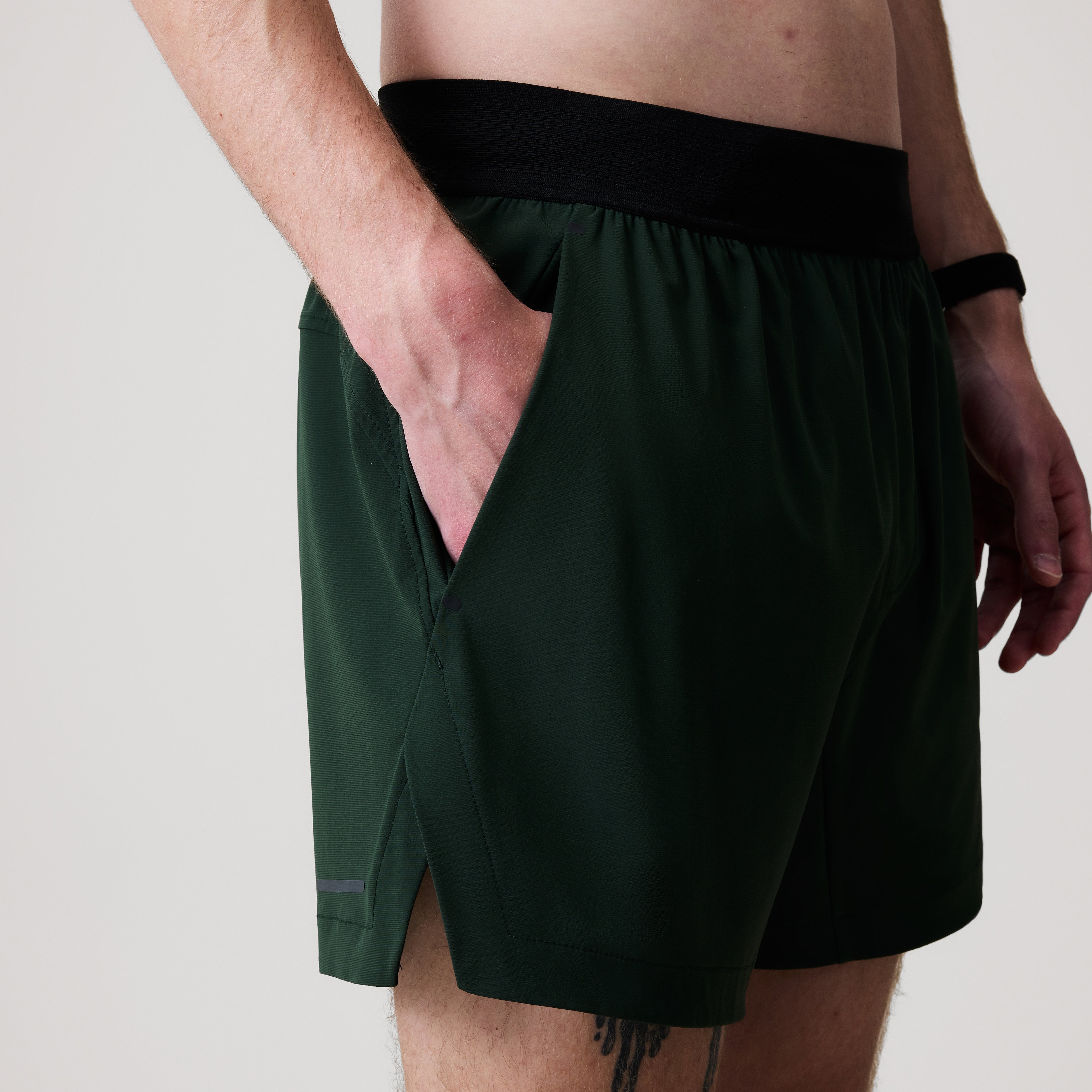 canterbury-everest-woven-shorts-pantaloncini-training-uomo-verdi image 5