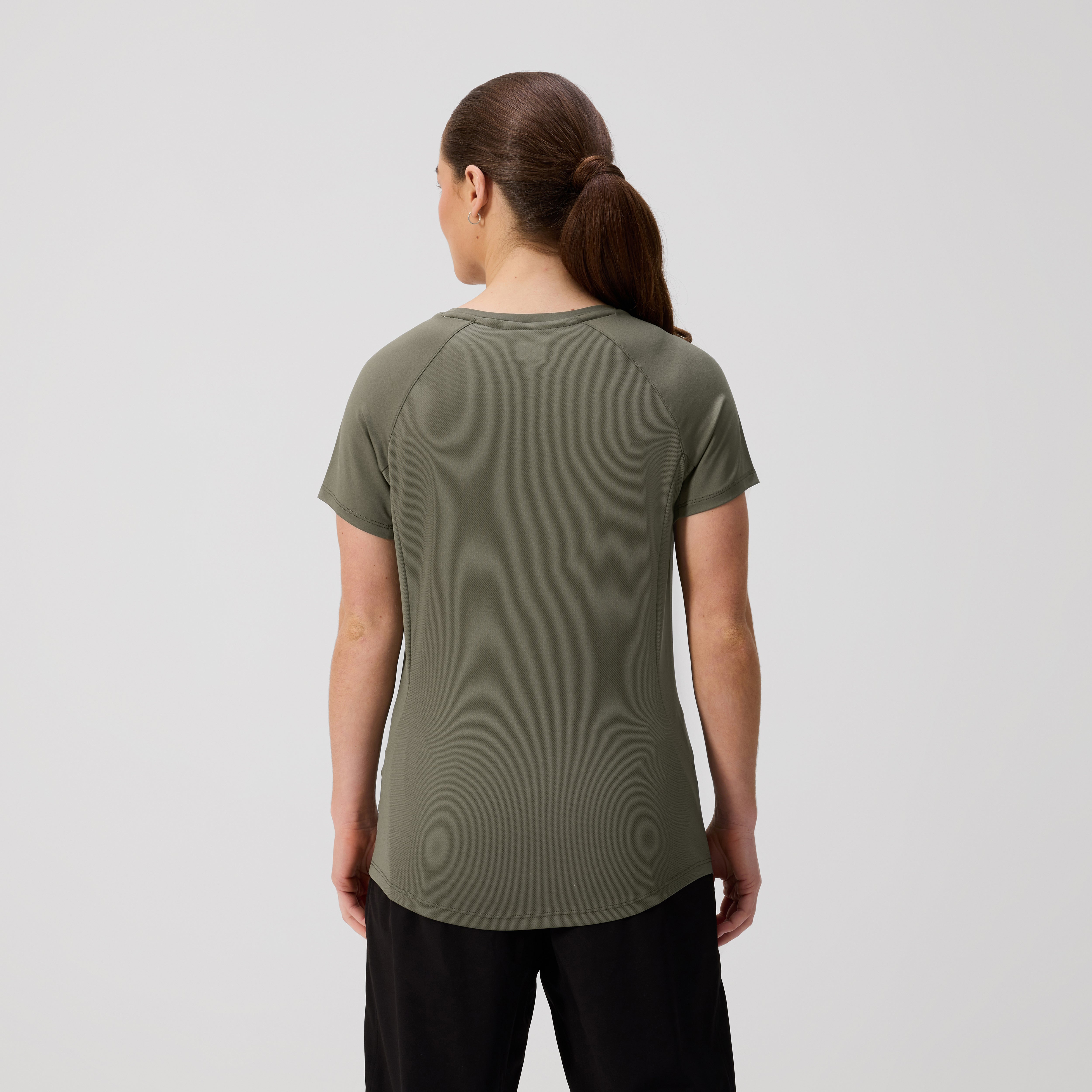 canterbury-ireland-superlight-training-tee-donna-khaki image 2