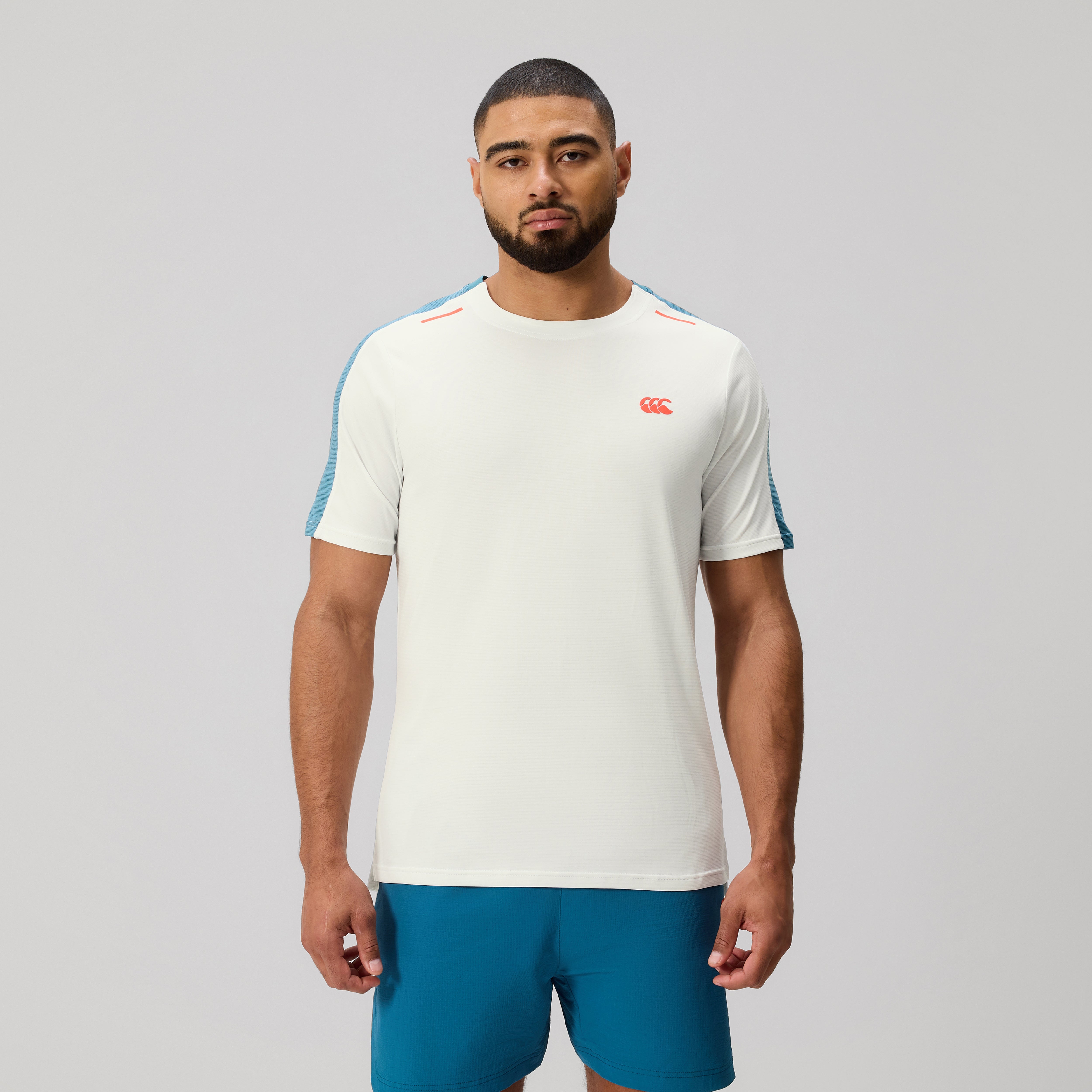 canterbury-tempo-t-shirt-allenamento-uomo-bianco-blu image 3