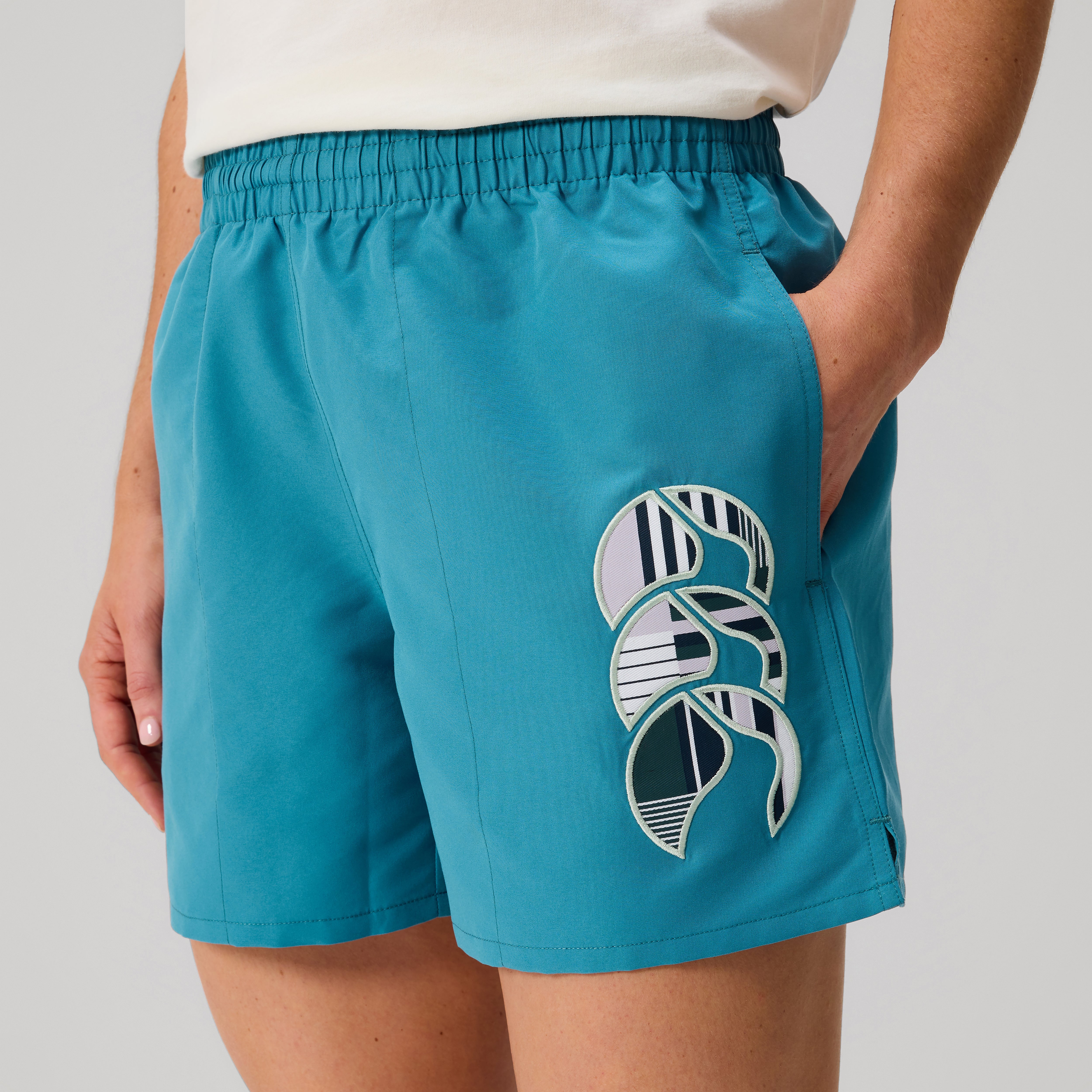 canterbury-womens-uglies-tactic-shorts-blu image 6