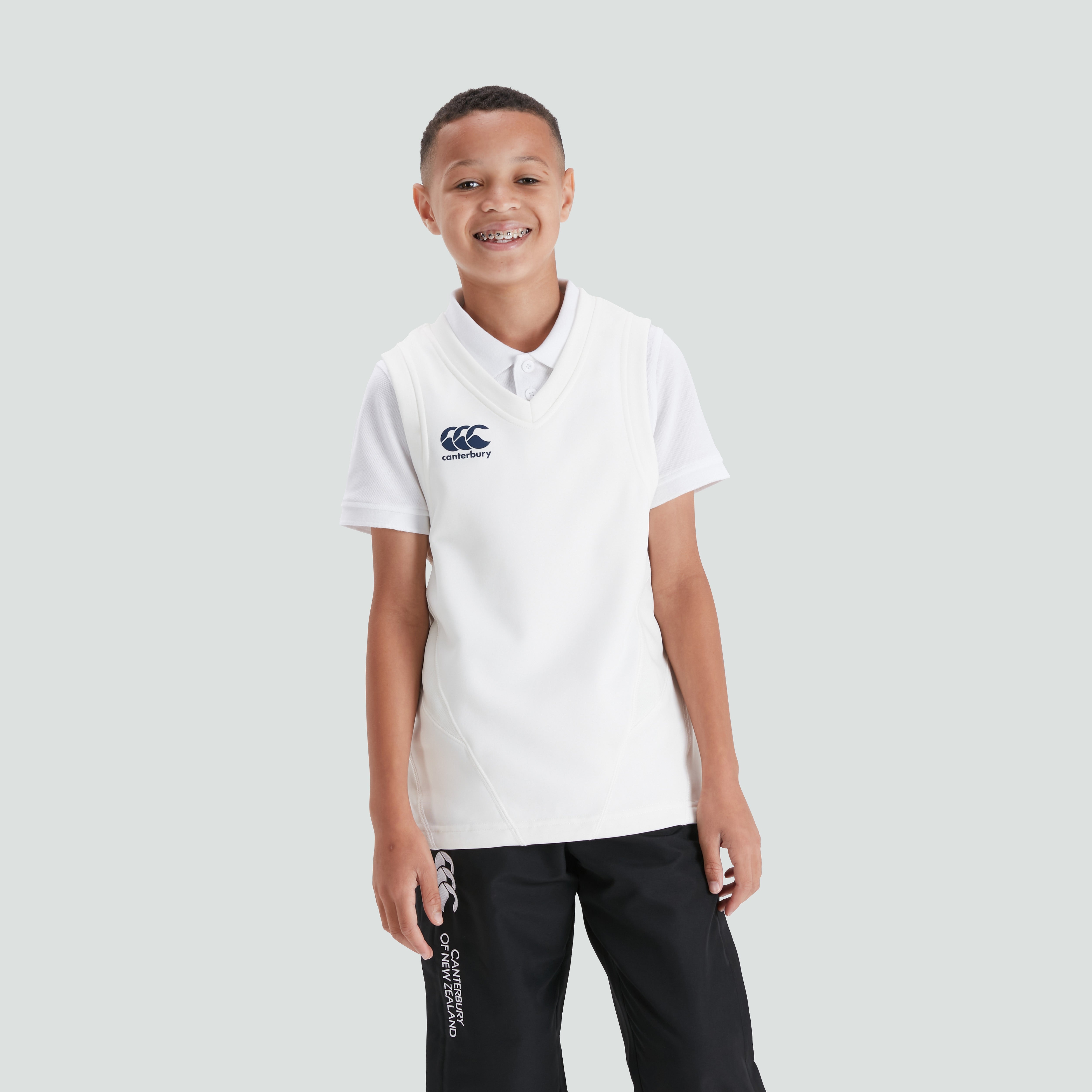canterbury-junior-sleeveless-cricket-overshirt-cream-gilet-da-cricket-senza-mani image 4