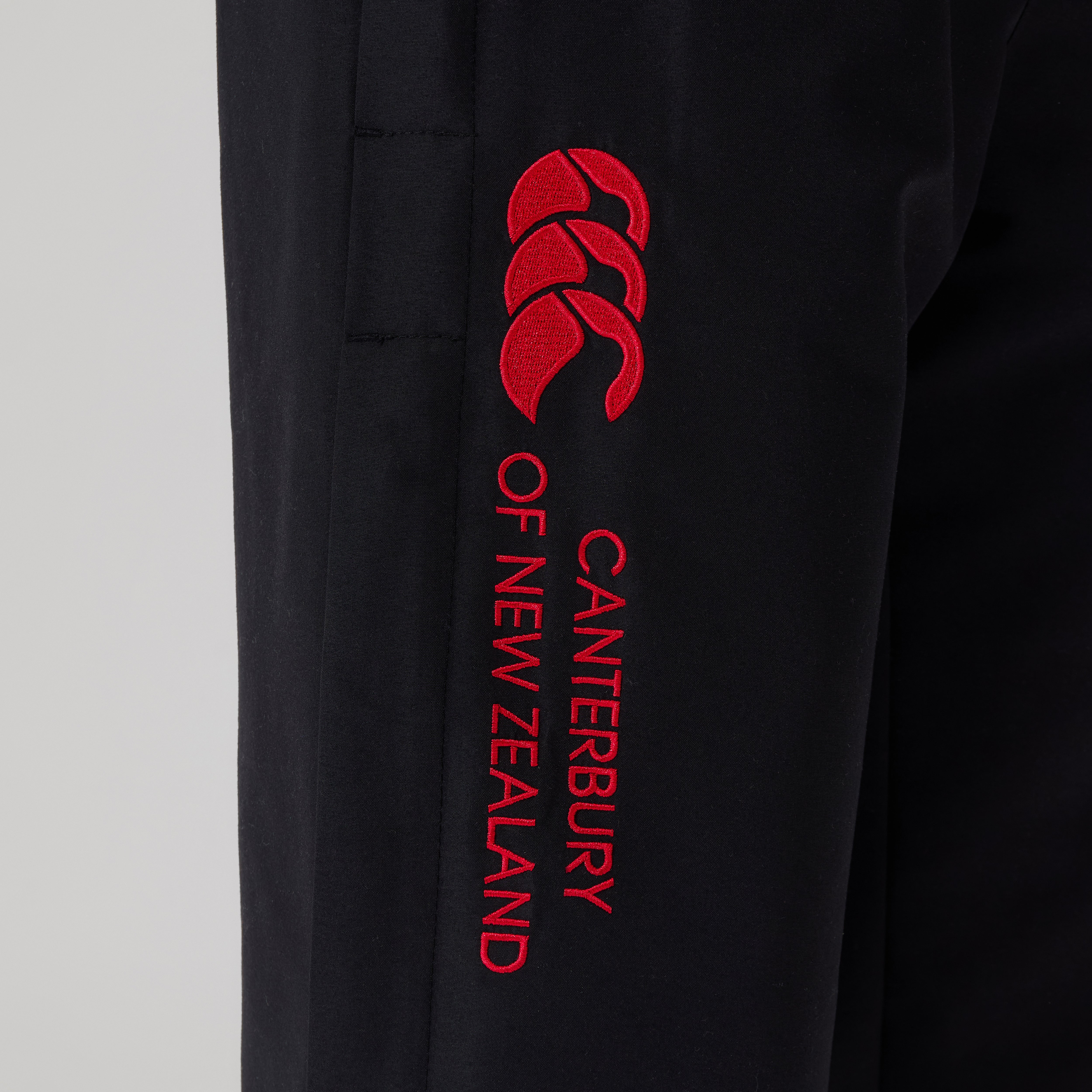 canterbury-fundamentals-stadium-pant-black-red-pantaloni-tuta-junior-unisex image 7
