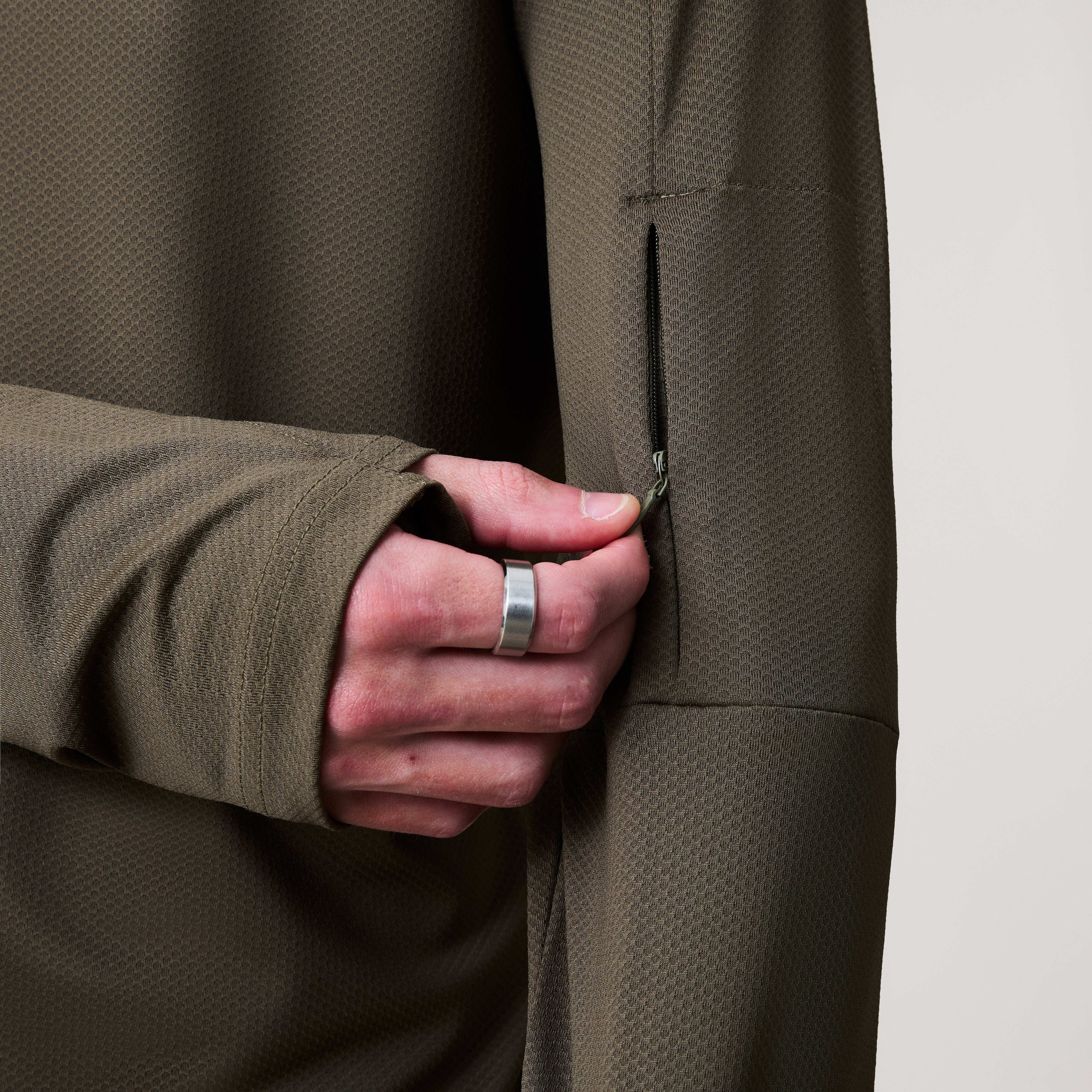 canterbury-tempo-felpa-1-4-zip-uomo-verde-performance image 8