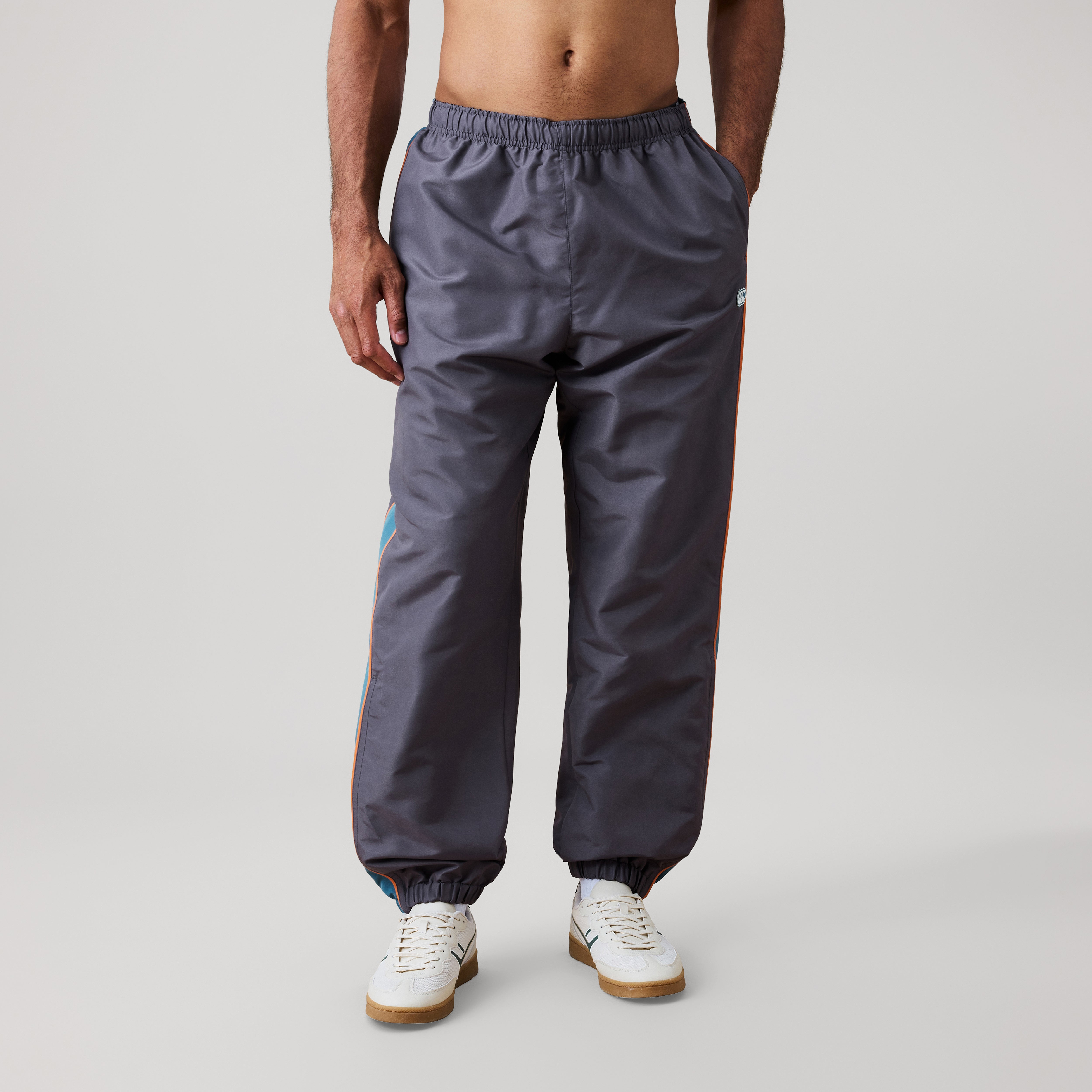canterbury-stadium-everyday-trackpant-pantaloni-tuta-uomo-grigio-scuro image 3