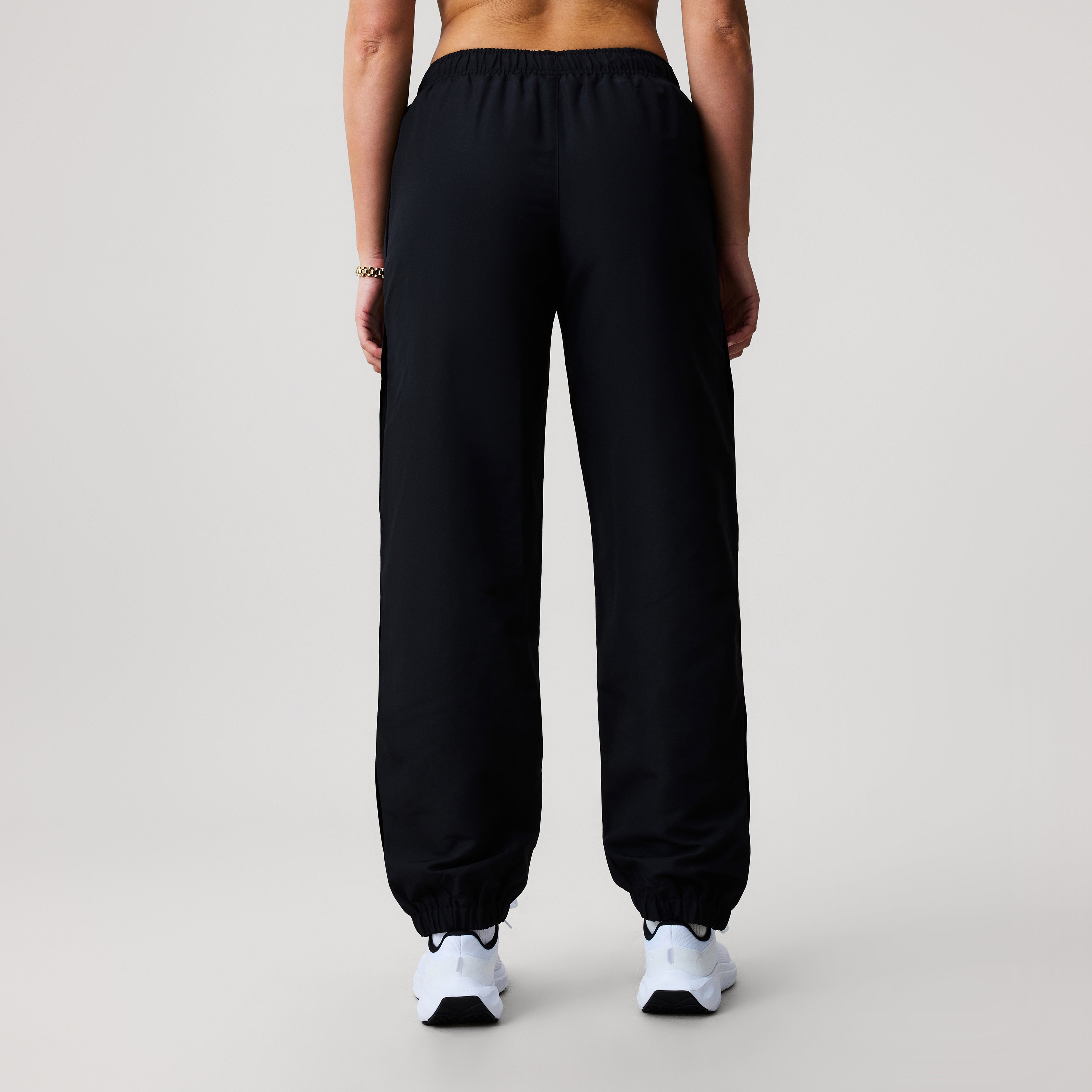 canterbury-cuffed-hem-stadium-pant-donna-nero-pantalone-tuta-con-zip image 3